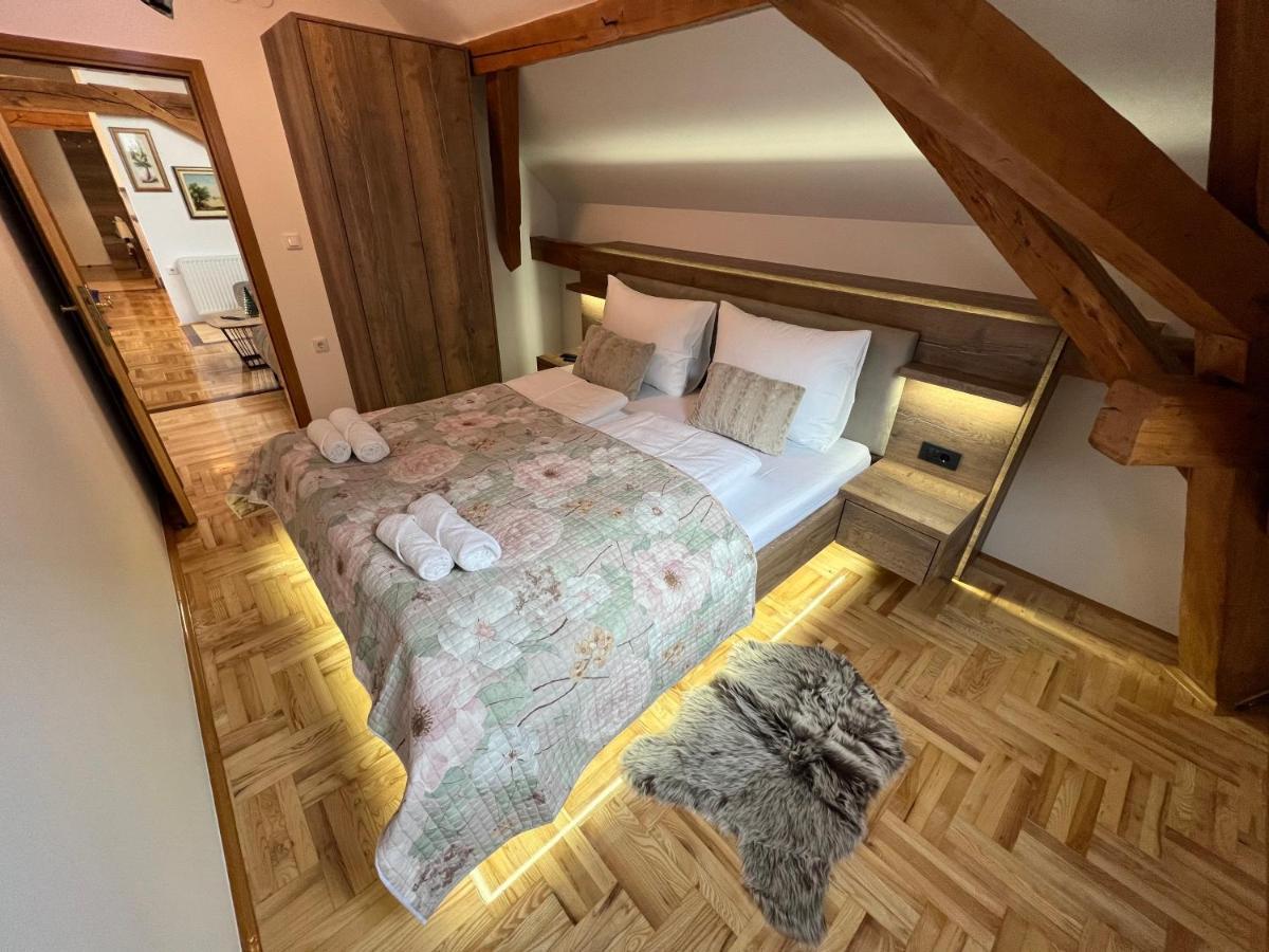 La Luna Rustic Deluxe Apartment With Free Jacuzzi, Bikes & Covered Parking Nasice エクステリア 写真