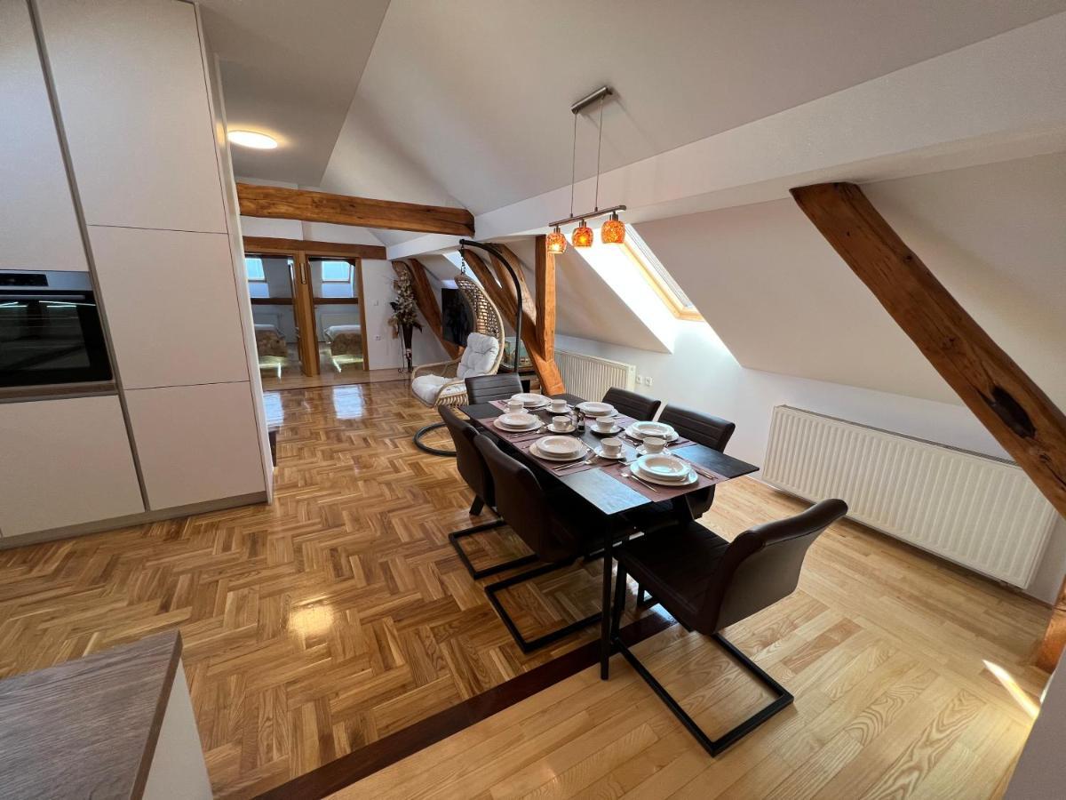 La Luna Rustic Deluxe Apartment With Free Jacuzzi, Bikes & Covered Parking Nasice エクステリア 写真